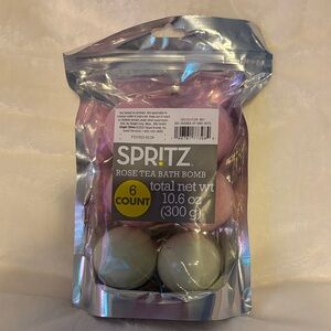 Spritz Rose Tea Bath Bombs - Pink and White